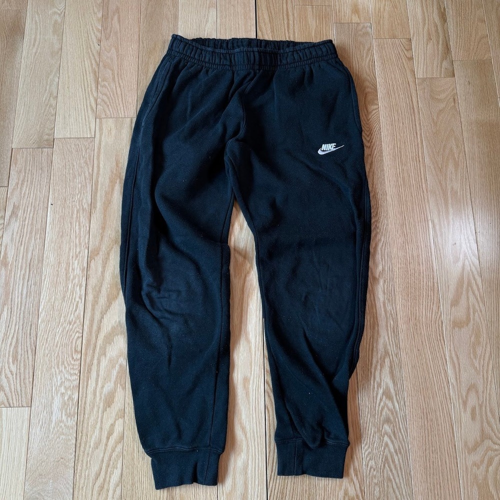 Nike Sweatpants Men's Small Black Logo Sportswear Club Taper Cuffed